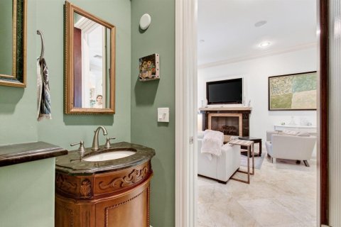 Townhouse in Delray Beach, Florida 3 bedrooms, 197.51 sq.m. № 2249973 - photo 22