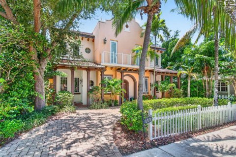 Townhouse in Delray Beach, Florida 3 bedrooms, 197.51 sq.m. № 2249973 - photo 3