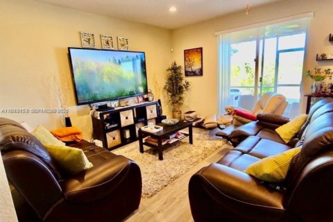 Casa en venta en Weston, Florida, 5 dormitorios, 248.23 m2 № 1999482 - foto 10