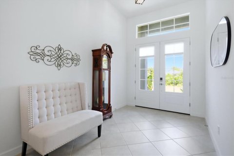 Villa ou maison à vendre à Port Charlotte, Floride: 3 chambres, 246.75 m2 № 2333933 - photo 9