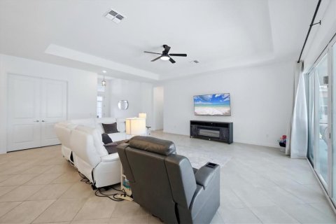 Villa ou maison à vendre à Port Charlotte, Floride: 3 chambres, 246.75 m2 № 2333933 - photo 12