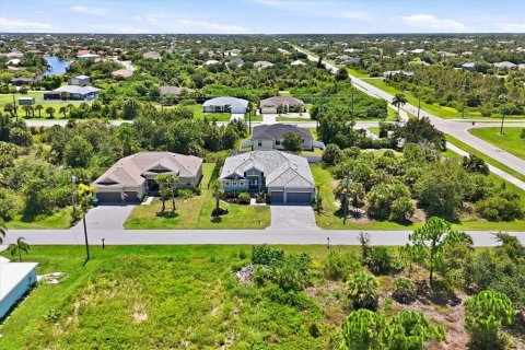 Villa ou maison à vendre à Port Charlotte, Floride: 3 chambres, 246.75 m2 № 2333933 - photo 7