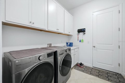 Villa ou maison à vendre à Port Charlotte, Floride: 3 chambres, 246.75 m2 № 2333933 - photo 29