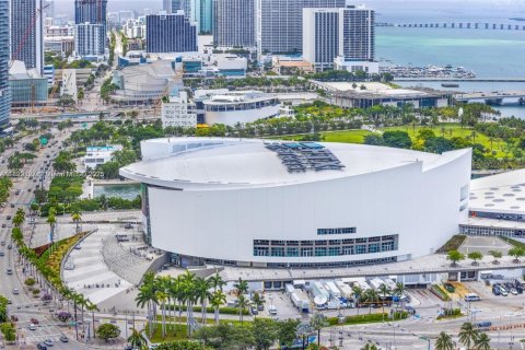 Copropriété à vendre à Miami, Floride: 1 chambre, 74.88 m2 № 2018206 - photo 18