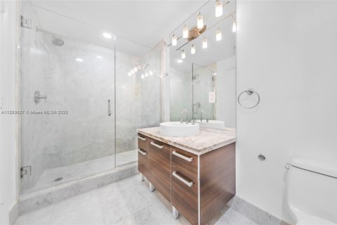 Copropriété à vendre à Miami, Floride: 1 chambre, 74.88 m2 № 2018206 - photo 17