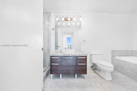 Copropriété à vendre à Miami, Floride: 1 chambre, 74.88 m2 № 2018206 - photo 16