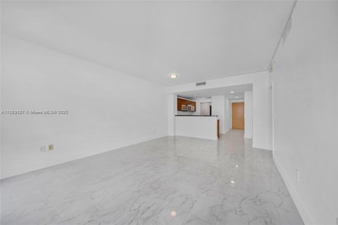 Copropriété à vendre à Miami, Floride: 1 chambre, 74.88 m2 № 2018206 - photo 8