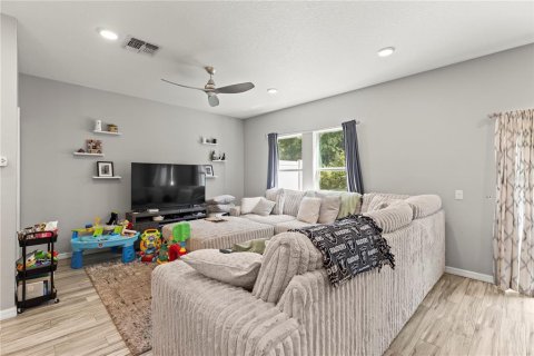 Touwnhouse à vendre à Tampa, Floride: 3 chambres, 188.59 m2 № 1638214 - photo 13