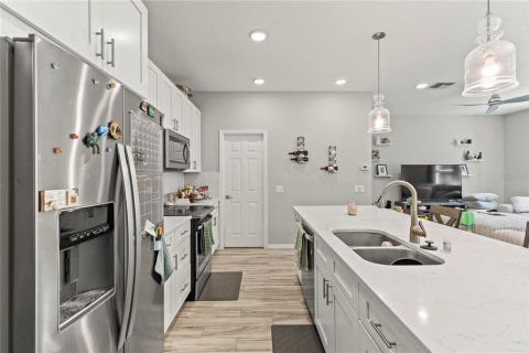Touwnhouse à vendre à Tampa, Floride: 3 chambres, 188.59 m2 № 1638214 - photo 9