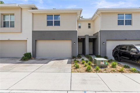 Touwnhouse à vendre à Tampa, Floride: 3 chambres, 188.59 m2 № 1638214 - photo 1