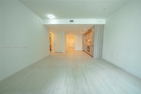 Copropriété à louer à Miami, Floride: 2 chambres, 114.73 m2 № 2179679 - photo 5