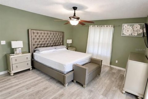 Villa ou maison à louer à Davenport, Floride: 3 chambres, 176.7 m2 № 2410485 - photo 9