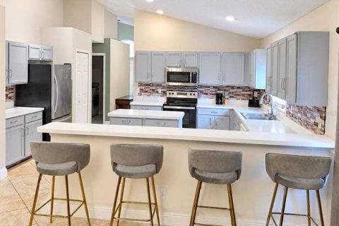 Villa ou maison à louer à Davenport, Floride: 3 chambres, 176.7 m2 № 2410485 - photo 8
