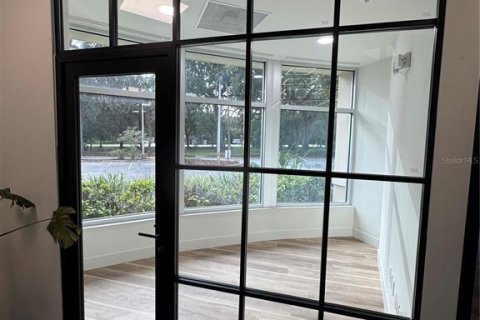 Propiedad comercial en alquiler en Palm Coast, Florida, 377.28 m2 № 1903430 - foto 5