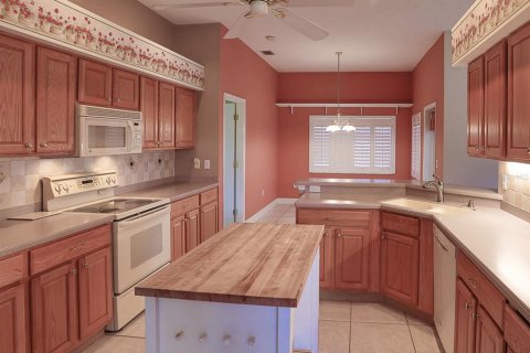 Купить виллу или дом в Лейкленд, Флорида 11 комнат, 176.05м2, № 1909116 - фото 9