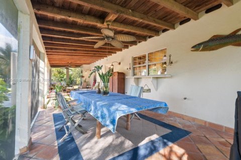 Купить виллу или дом в Хомстед, Флорида 3 спальни, 184.13м2, № 1985415 - фото 6