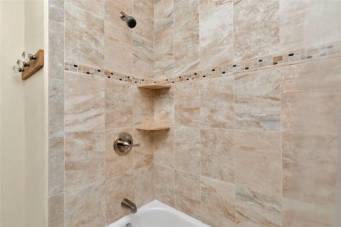 Casa en venta en Saint Petersburg, Florida, 3 dormitorios, 243.78 m2 № 1815808 - foto 28