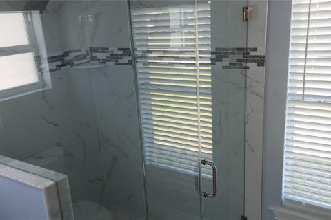 House in Lutz, Florida 4 bedrooms, 205.78 sq.m. № 1598185 - photo 26