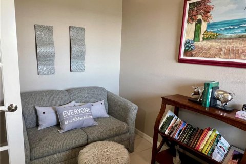 Condo in Hudson, Florida, 2 bedrooms  № 1613457 - photo 22