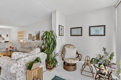 Купить кондоминиум в Санрайз, Флорида 3 комнаты, 120.77м2, № 2147219 - фото 27