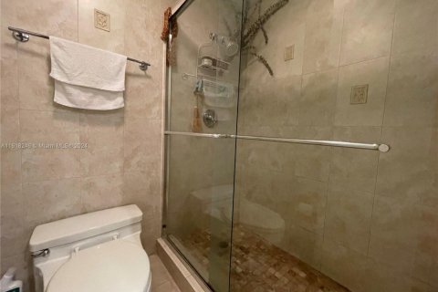 Copropriété à vendre à Hollywood, Floride: 2 chambres, 102.19 m2 № 1862086 - photo 20