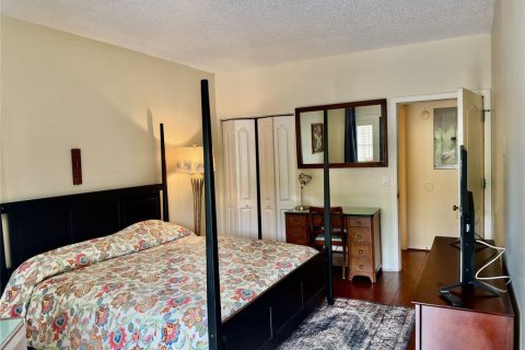 Appartement à louer à Bradenton, Floride: 1 chambre, 27.87 m2 № 2404707 - photo 2
