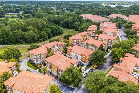 Adosado en venta en Lake Mary, Florida, 4 dormitorios, 198.07 m2 № 1803831 - foto 5