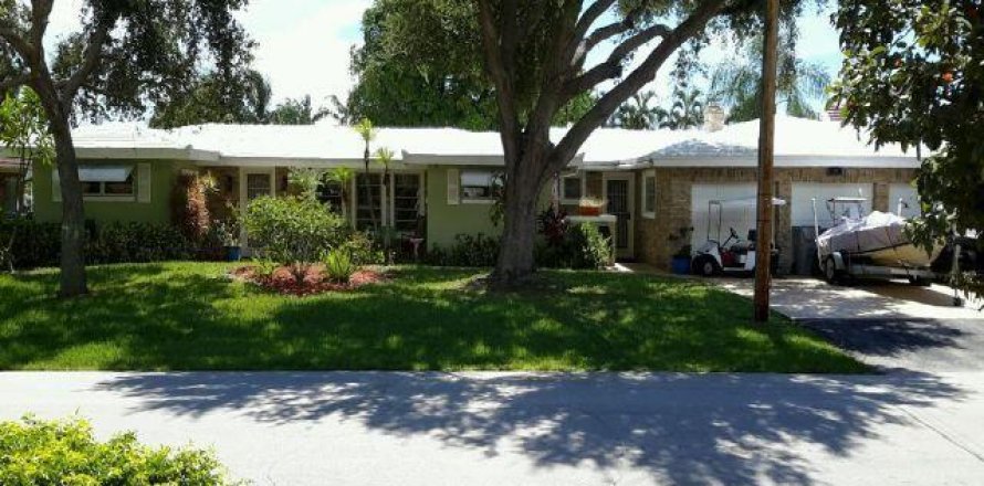 Casa en Pompano Beach, Florida 4 dormitorios, 255.02 m2 № 2383047