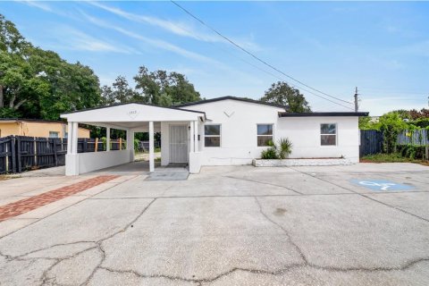 Immobilier commercial à Orlando, Floride 71.53 m2 № 2286923