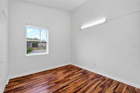 Immobilier commercial à vendre à Orlando, Floride: 71.53 m2 № 2286923 - photo 9