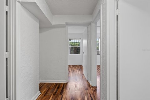 Immobilier commercial à vendre à Orlando, Floride: 71.53 m2 № 2286923 - photo 8