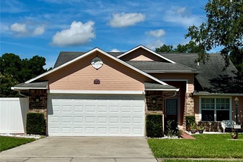 Casa en Lake Mary, Florida 3 dormitorios, 143.91 m2 № 2383614
