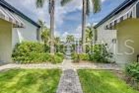 Apartamento en alquiler en Tampa, Florida, 1 dormitorio, 65.03 m2 № 1793674 - foto 1