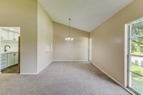 Apartamento en alquiler en Tampa, Florida, 1 dormitorio, 65.03 m2 № 1793674 - foto 5