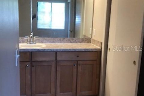 Touwnhouse à louer à Longwood, Floride: 3 chambres, 117.89 m2 № 2408181 - photo 13