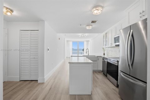 Купить кондоминиум в Майами-Бич, Флорида 2 спальни, 104.61м2, № 2007977 - фото 23