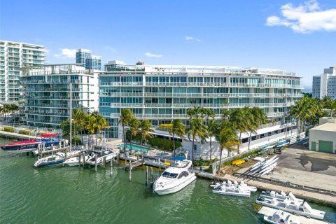 Купить кондоминиум в Майами-Бич, Флорида 2 спальни, 104.61м2, № 2007977 - фото 17