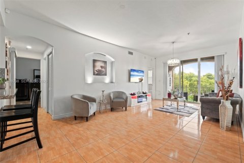 Купить кондоминиум в Дорал, Флорида 2 спальни, 121.52м2, № 1988333 - фото 16