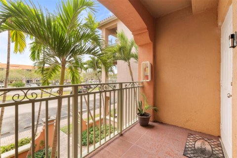 Купить кондоминиум в Дорал, Флорида 2 спальни, 121.52м2, № 1988333 - фото 29