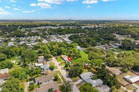Casa en venta en Saint Petersburg, Florida, 3 dormitorios, 96.99 m2 № 2386519 - foto 30