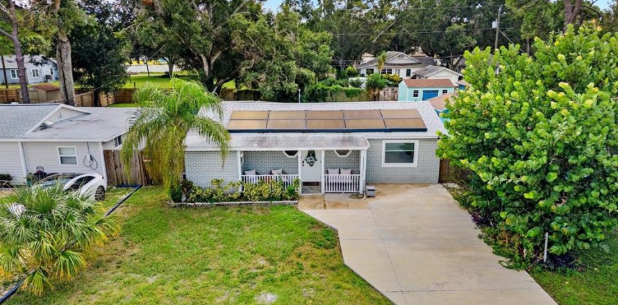 Casa en Saint Petersburg, Florida 3 dormitorios, 96.99 m2 № 2386519