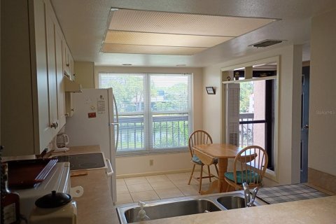 Copropriété à louer à Tarpon Springs, Floride: 2 chambres, 106.84 m2 № 2166352 - photo 8