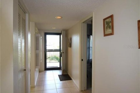 Copropriété à louer à Tarpon Springs, Floride: 2 chambres, 106.84 m2 № 2166352 - photo 13