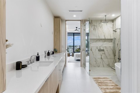 Copropriété à vendre à Riviera Beach, Floride: 3 chambres, 250.65 m2 № 2436098 - photo 22