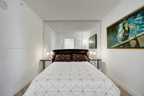 Copropriété à vendre à Sunny Isles Beach, Floride: 2 chambres, 150.78 m2 № 1691663 - photo 25