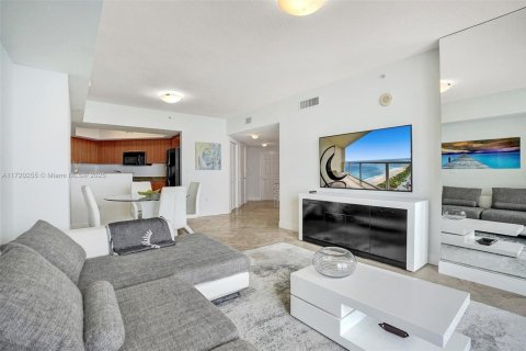 Copropriété à vendre à Sunny Isles Beach, Floride: 2 chambres, 150.78 m2 № 1691663 - photo 9