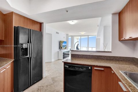 Copropriété à vendre à Sunny Isles Beach, Floride: 2 chambres, 150.78 m2 № 1691663 - photo 15