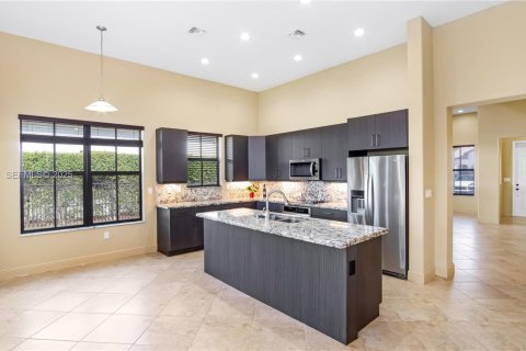 Снять в аренду виллу или дом в Купер-Сити, Флорида 4 спальни, 215.53м2, № 1989388 - фото 8