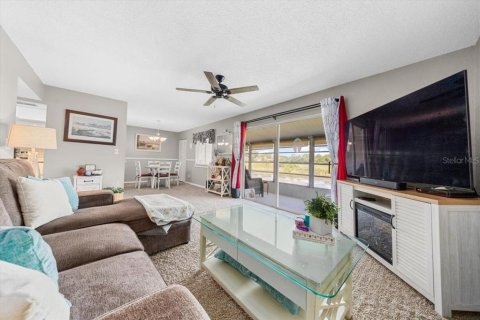 Condominio en venta en Ocala, Florida, 2 dormitorios, 105.72 m2 № 1836880 - foto 6