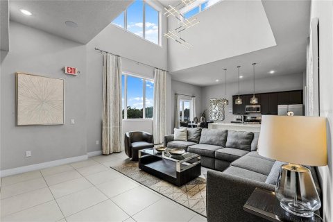 Condo in Four Corners, Florida, 4 bedrooms  № 1353195 - photo 2